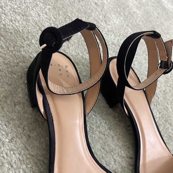 Black Ankle Strap Sandals - Picture 4 of 8